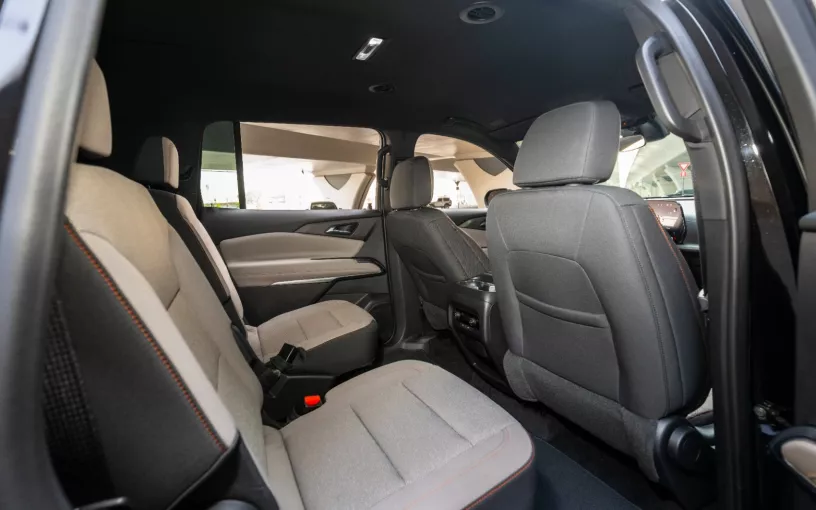 Res&uuml;'l-Hayme'de kiralık Chevrolet traverse (Siyah), 2025