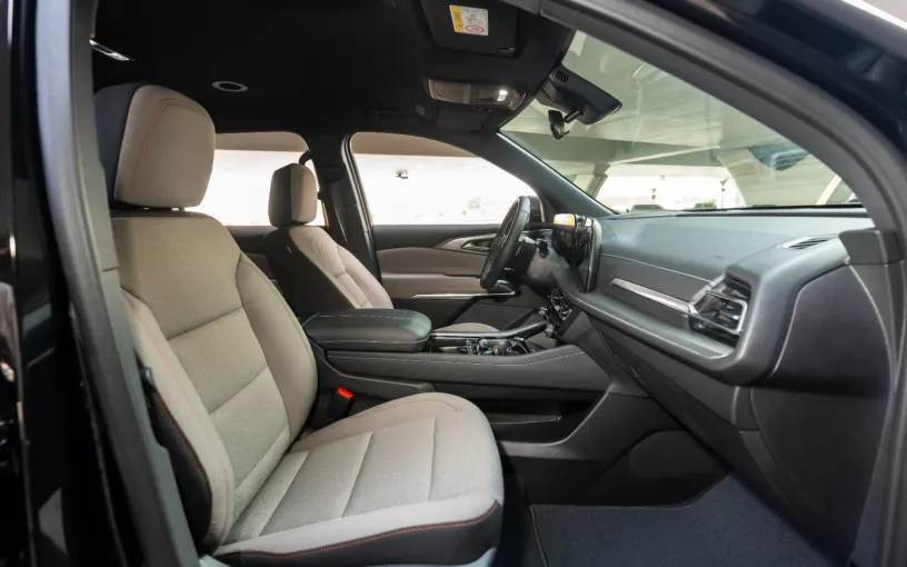 Res&uuml;'l-Hayme'de kiralık Chevrolet traverse (Siyah), 2025