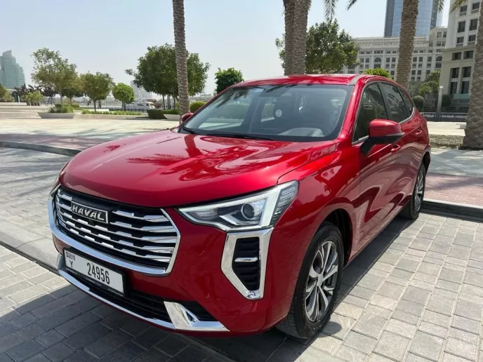 Haval Jolion (Rood), 2024 te huur in Ras Al Khaimah