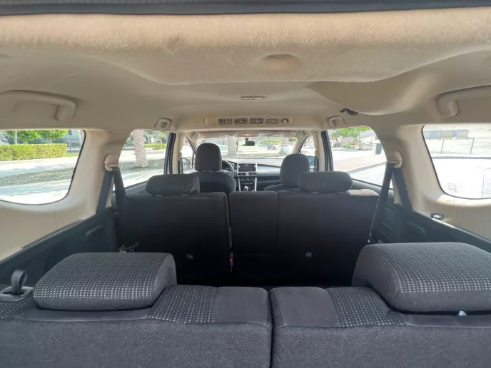 Dubai'de kiralık Mitsubishi Xpander (Beyaz), 2025