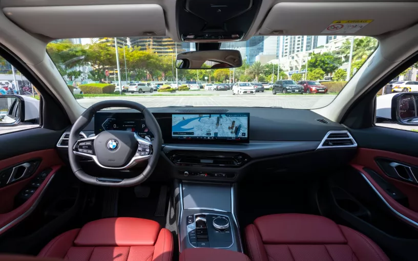 Dubai'de kiralık BMW 318i (Beyaz), 2025