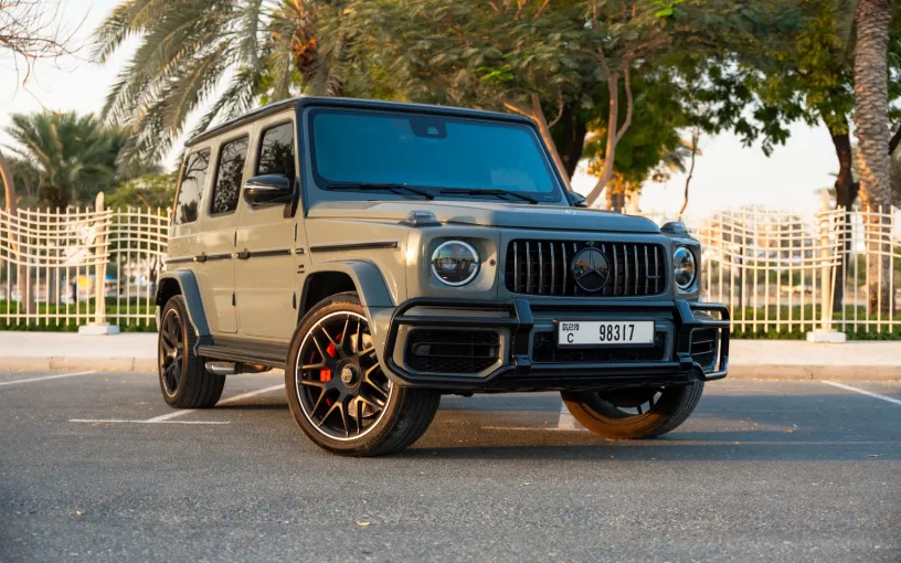 Mercedes G63 AMG (Grau), 2022  zur Miete in Ras Al Khaimah