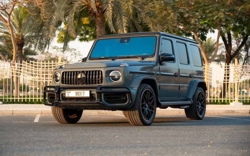 Mercedes G63 AMG (Grau), 2022  zur Miete in Ras Al Khaimah
