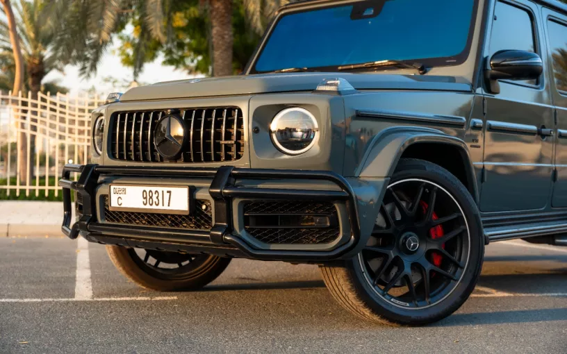 Mercedes G63 AMG (Grau), 2022  zur Miete in Ras Al Khaimah