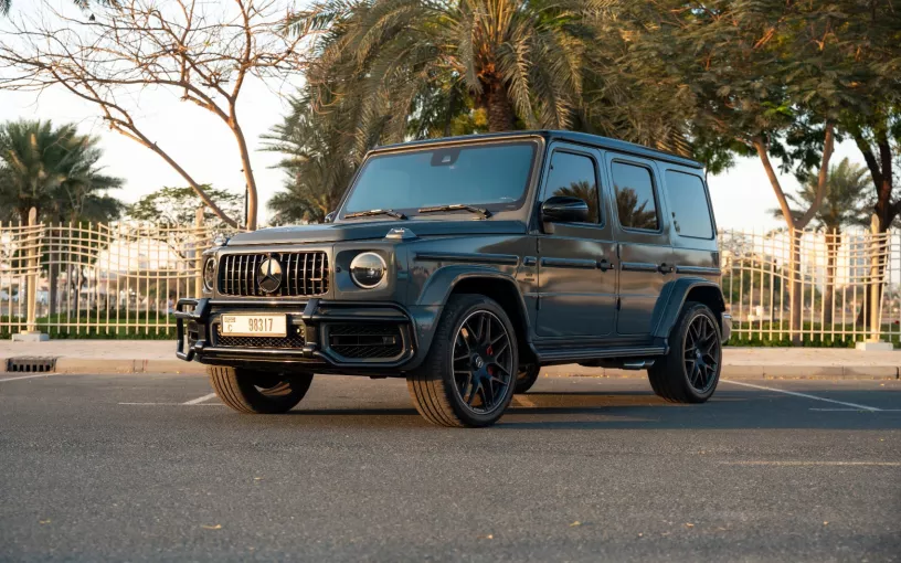 Mercedes G63 AMG (Grau), 2022  zur Miete in Ras Al Khaimah