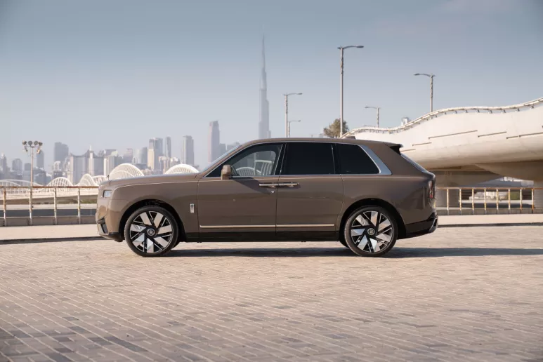 Rolls Royce Cullinan (Beige), 2025 for rent in Dubai
