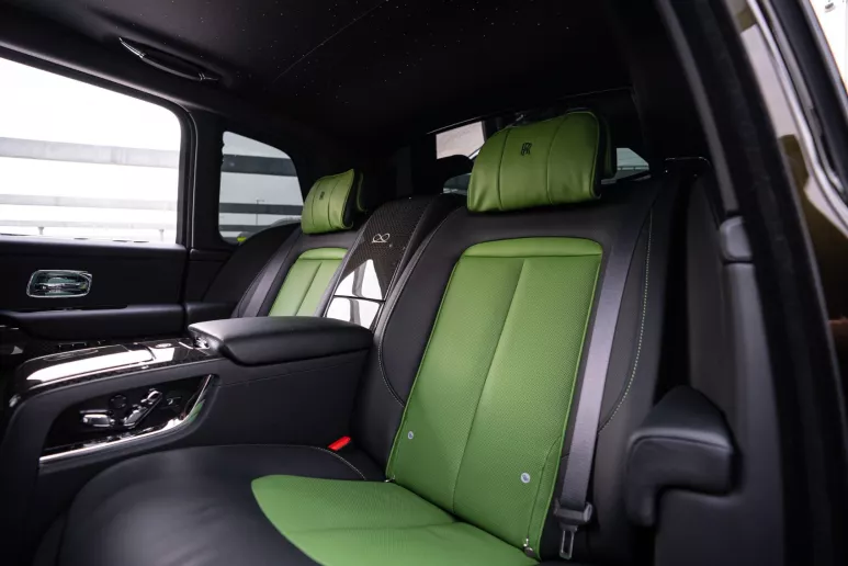 Rolls Royce Cullinan (Green), 2023 for rent in Dubai