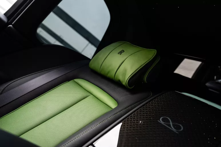 Rolls Royce Cullinan (Green), 2023 for rent in Dubai