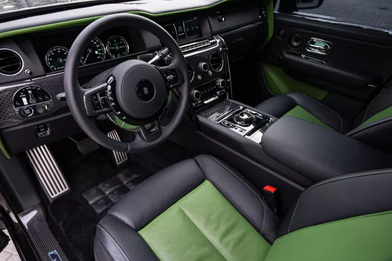 Rolls Royce Cullinan (Green), 2023 for rent in Dubai