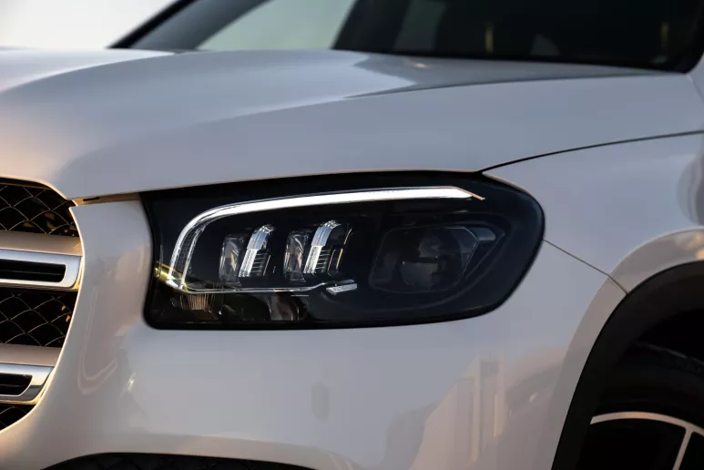 在迪拜 租 梅赛德斯 GLS 450 (灰色), 2021