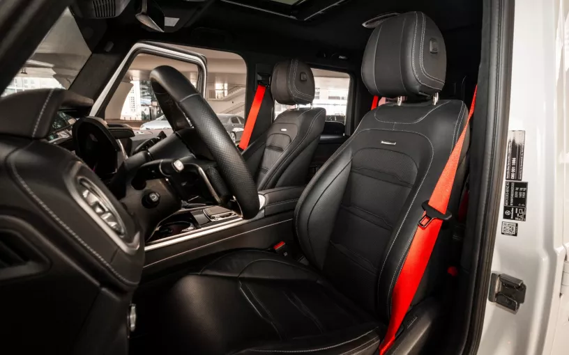 Mercedes G63 AMG (Blanco), 2025 - ofertas de arrendamiento en Dub&aacute;i