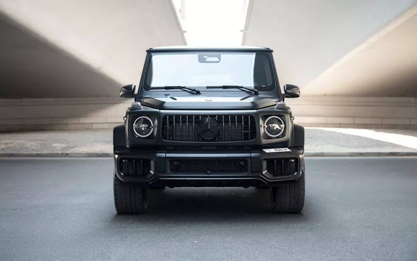 Mercedes G63 AMG (Mat Zwart), 2025 te huur in Dubai