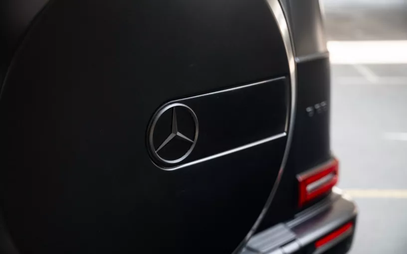 Mercedes G63 AMG (Mat Zwart), 2025 te huur in Dubai