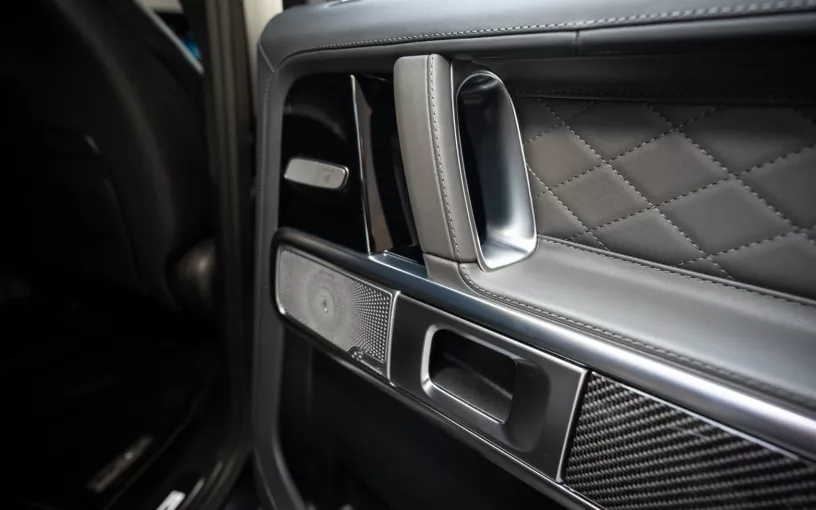 Mercedes G63 AMG (Mat Zwart), 2025 te huur in Dubai