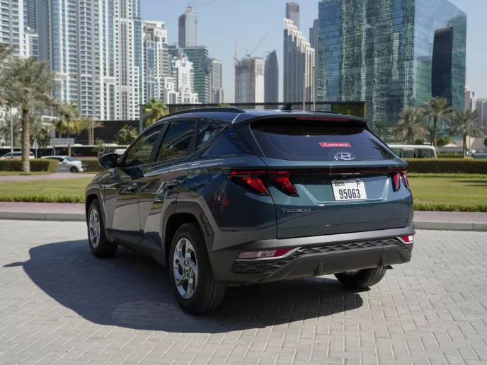 Hyundai Tucson (Gris), 2023 para alquiler en Abu Dhabi