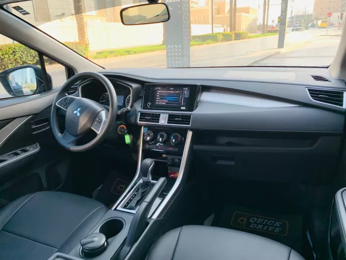 Mitsubishi Xpander (Wei&szlig;), 2025  zur Miete in Dubai