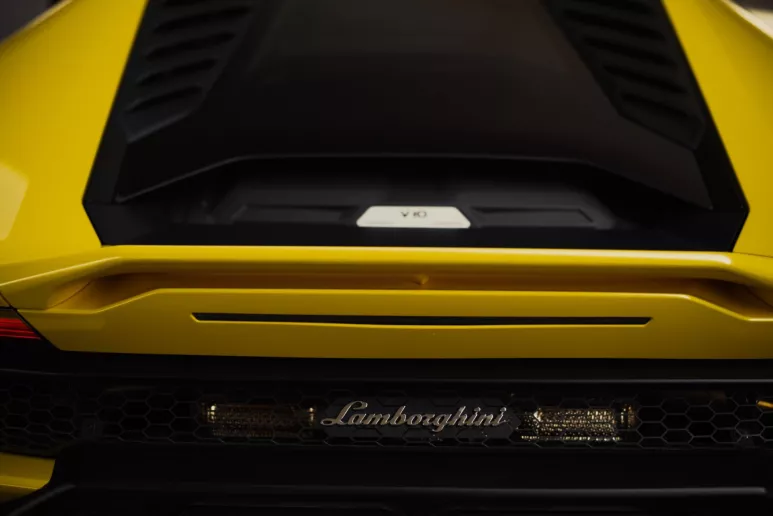 Lamborghini Evo coupe (Yellow), 2020 for rent in Abu Dhabi