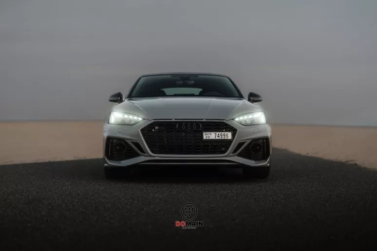 Audi RS5 (Серый), 2025 для аренды в Дубай
