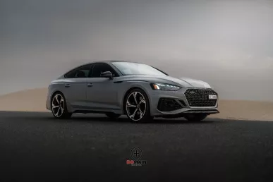 Miete Audi RS5 (Grau), 2025 in Sharjah