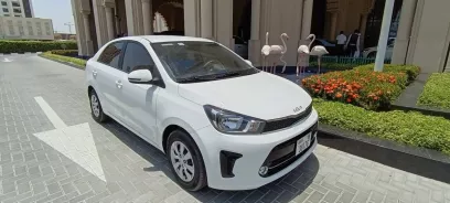 KIA Pegas (Белый), 2025 для аренды в Дубай