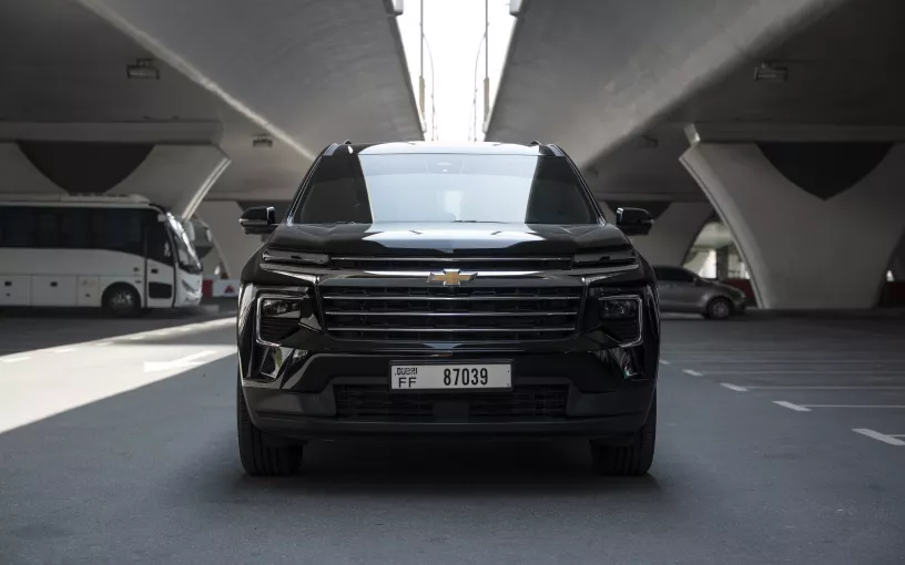Chevrolet Traverse (Schwarz), 2026  zur Miete in Dubai