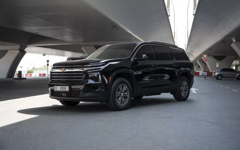 Chevrolet Traverse (Schwarz), 2026  zur Miete in Dubai