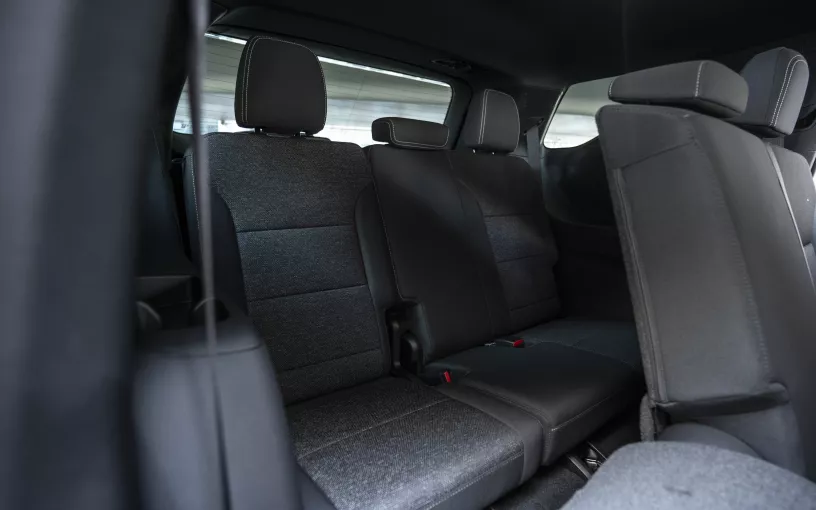 Chevrolet Traverse (Schwarz), 2026  zur Miete in Dubai