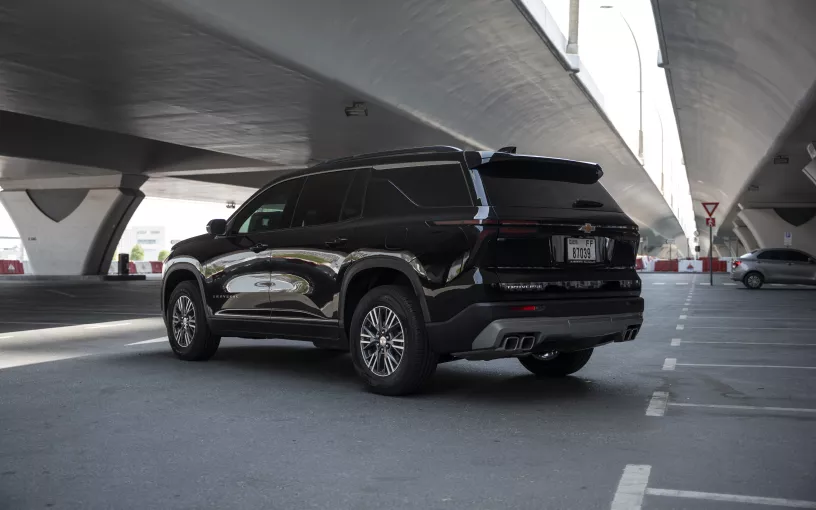 Chevrolet Traverse (Schwarz), 2026  zur Miete in Dubai