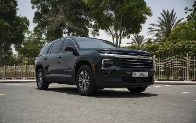 Chevrolet Traverse (Negro), 2026 para alquiler en Ras Al Khaimah
