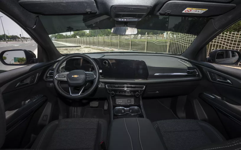 Chevrolet Traverse (Negro), 2026 para alquiler en Ras Al Khaimah