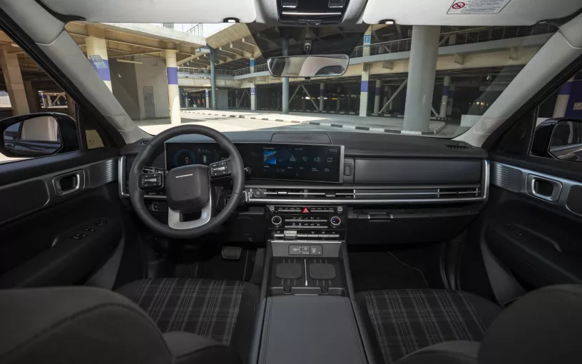Hyundai Santa Fe (Black), 2026 - leasing offers in Dubai