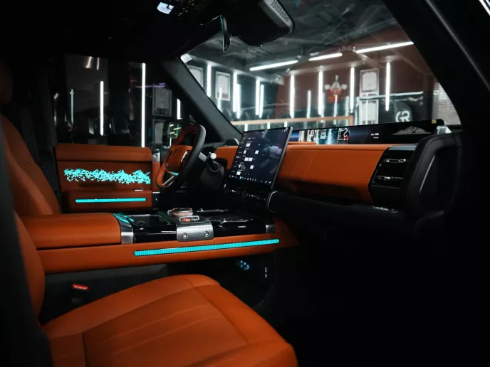 Jetour G700 (Nero), 2026 in affitto a Dubai
