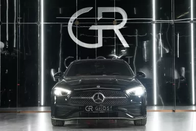 Louer Mercedes C200 (Noir), 2025 &agrave; Duba&iuml;