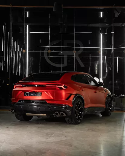 Lamborghini Urus (Rood), 2023 te huur in Dubai