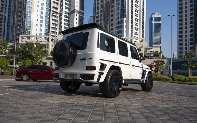 إيجار مرسيدس G63 AMG (أبيض), 2025 في رأس الخيمة