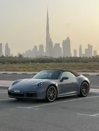 Huren van Porsche 911 / Carrera (Grijs), 2023 in Dubai