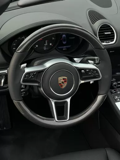 إيجار بورش 911 / كاريرا (اللون الرمادي), 2025 في دبي