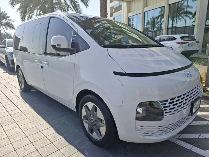 Hyundai Staria 11S (White), 2024 for rent in Dubai
