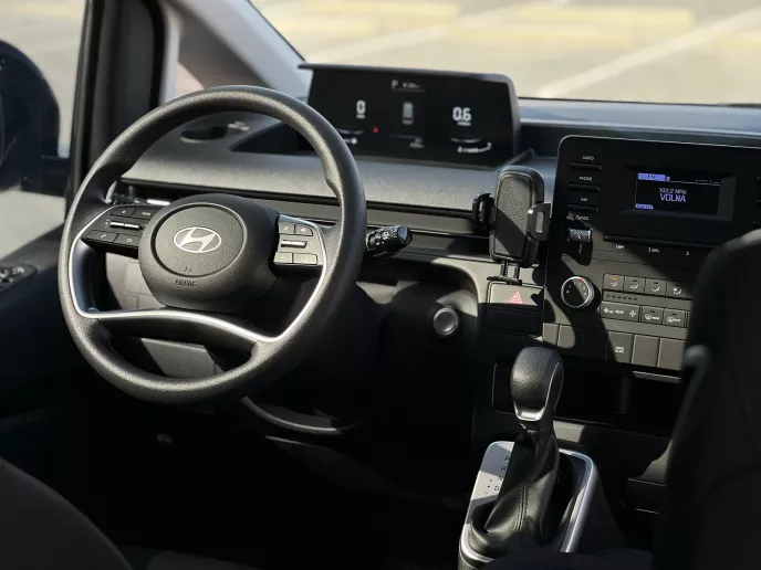 Hyundai Staria 9S Comfort (Grey), 2025 for rent in Dubai