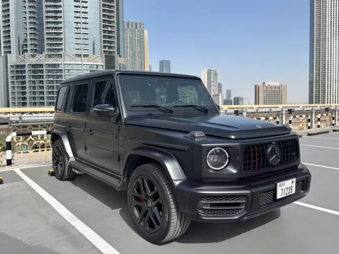 Mercedes G63 AMG (Noir), 2024 à louer à Dubaï