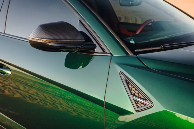 Lamborghini Urus te huur in Dubai