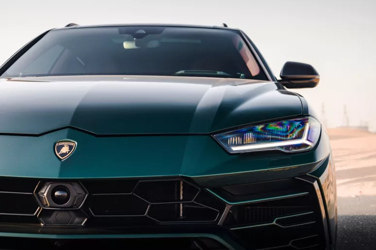 Lamborghini Urus te huur in Dubai