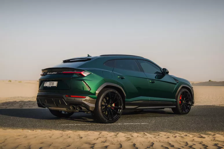 Lamborghini Urus te huur in Dubai