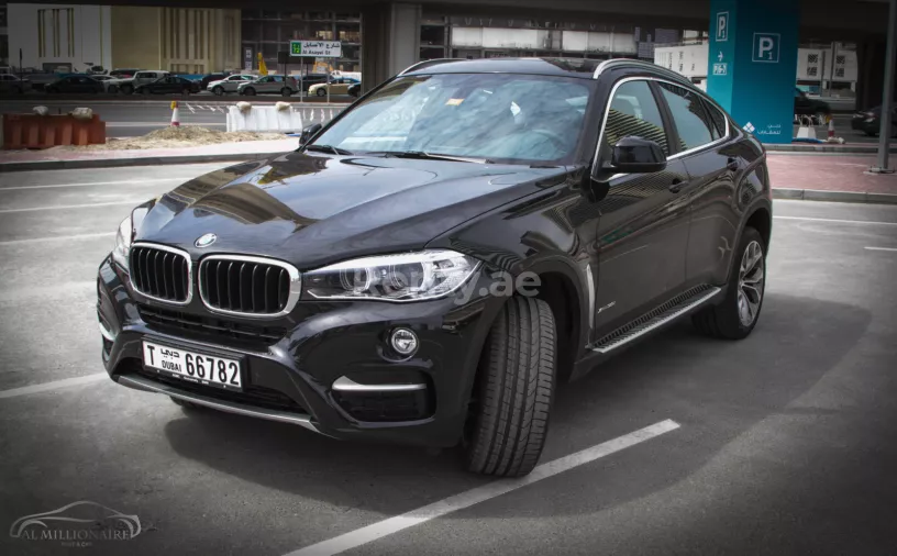 BMW X6 (Noir), 2019 &agrave; louer &agrave; Duba&iuml;