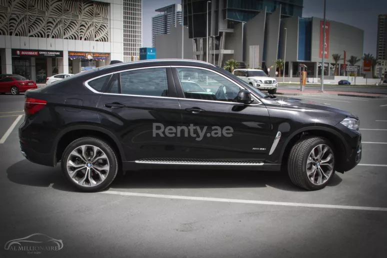 BMW X6 (Noir), 2019 &agrave; louer &agrave; Duba&iuml;