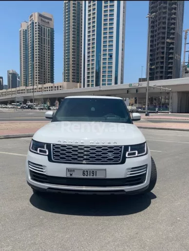Range Rover Vogue Supercharged (White), 2019 for rent in Dubai