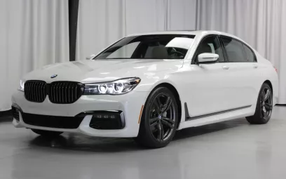 Dubai'de kiralık BMW 740 Li (Parlak Beyaz), 2019