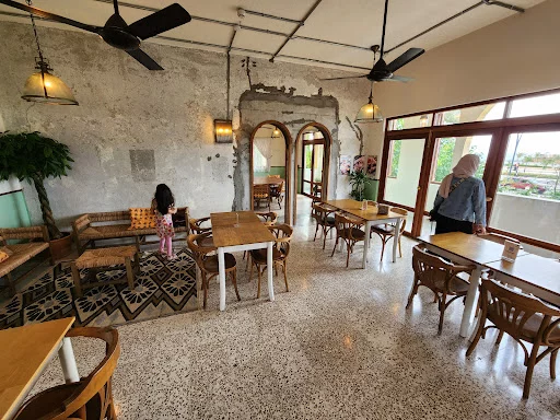 Mama'esh Sharjah Beach House ممائيش بيت شاطئ الشارقة