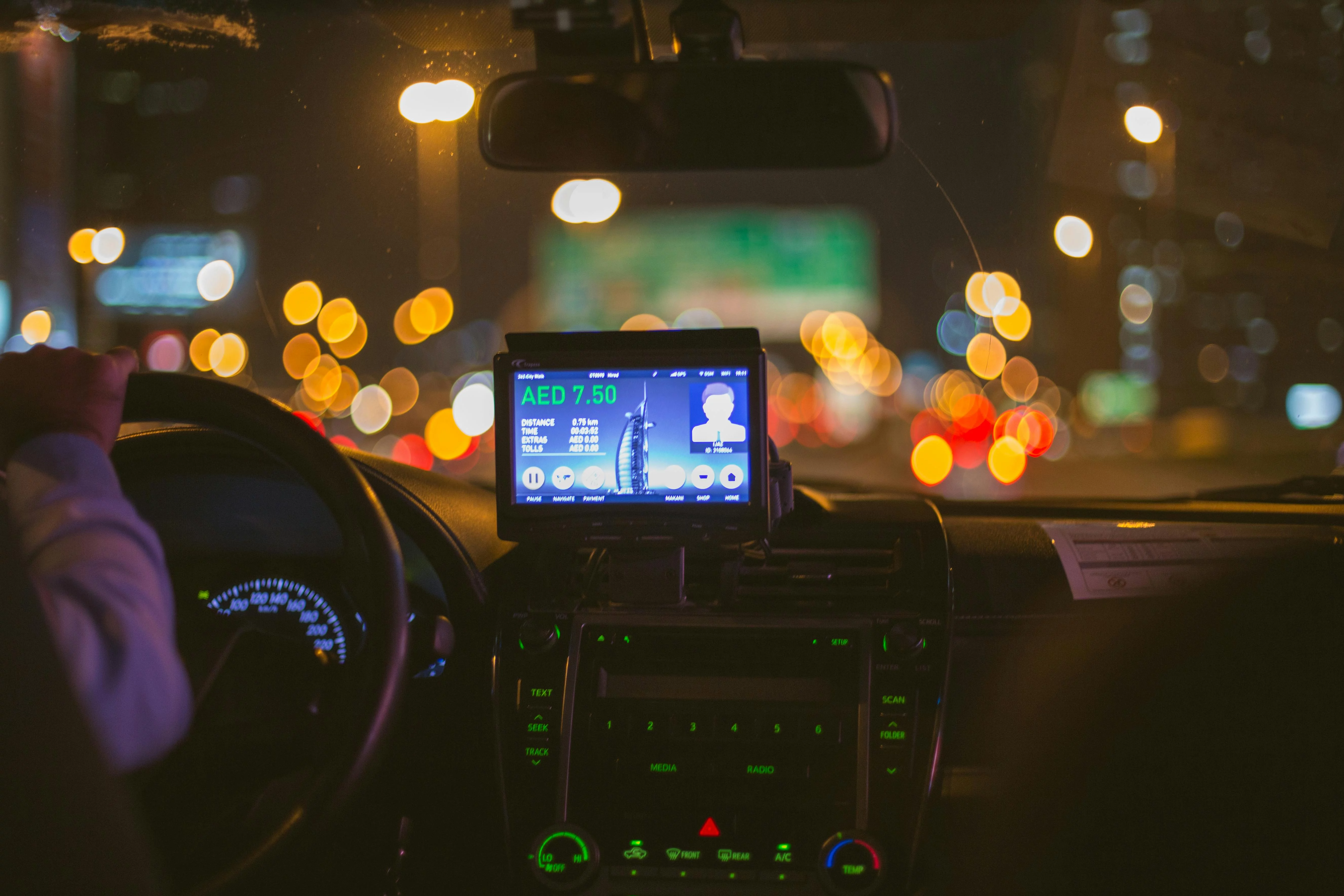 When Taking a Taxi in Dubai Might Be a Better Option?