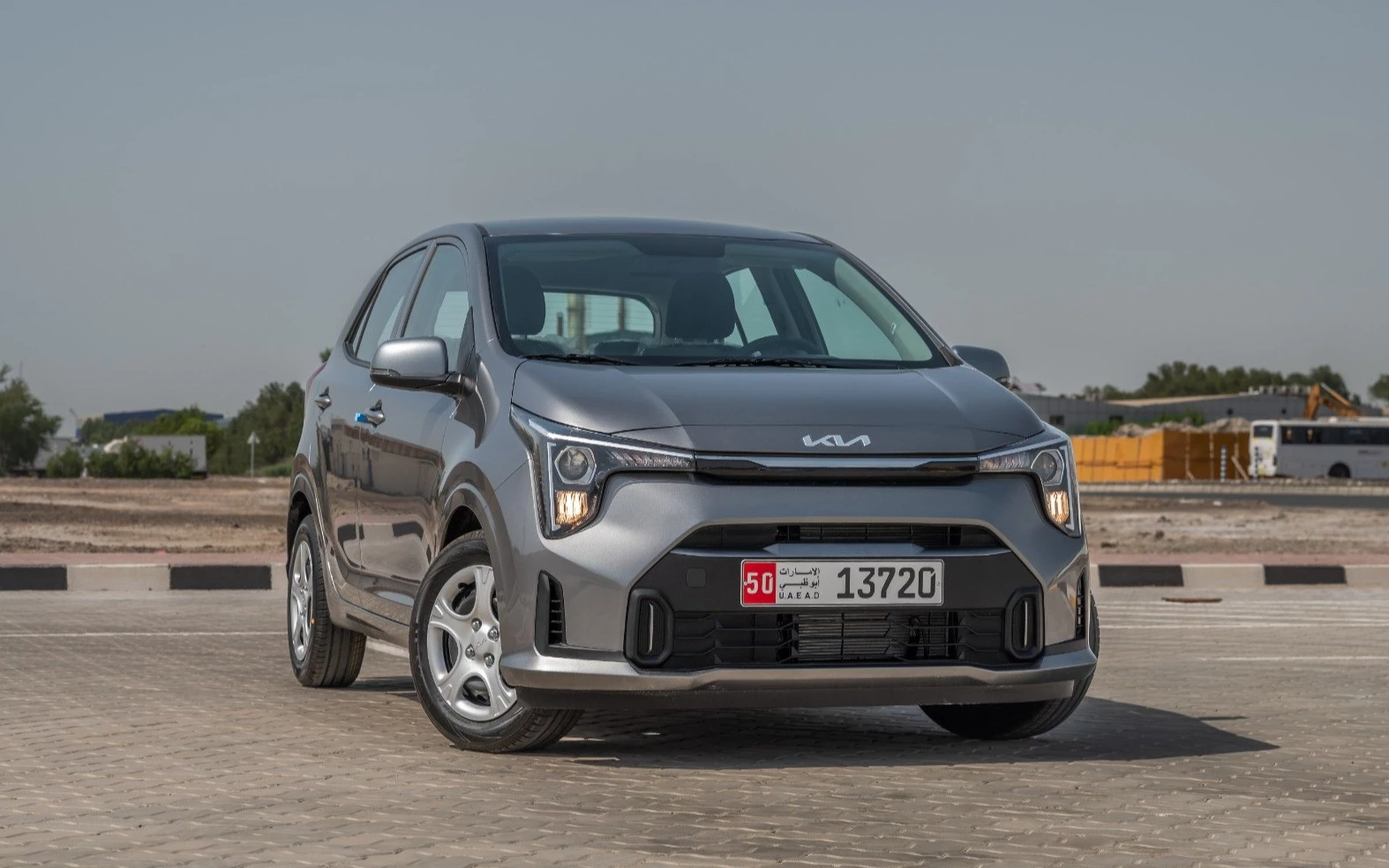 KIA Picanto (Gris)